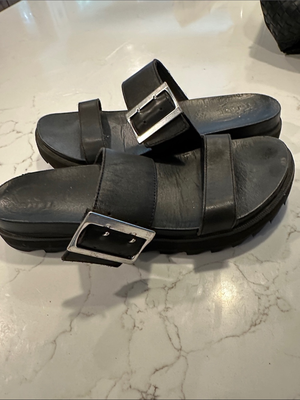 Sorel Women’s Black Leather Dual-Strap Slide Sandals